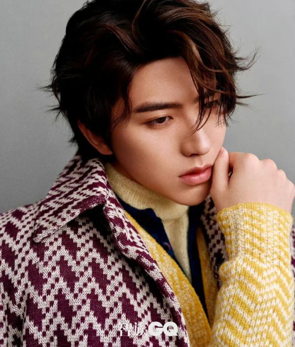 智族GQ2021封面集:張藝興、王一博、楊冪、楊洋、王俊凱、鄧倫… 智族GQ2021封面集:張藝興、王一博、楊冪、楊洋、王俊凱、鄧倫…