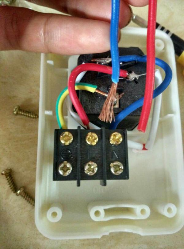 家裝電線選硬線還是軟線？裝修工人：我們喜歡軟線，業主偏愛硬線