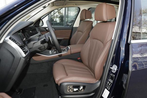 與賓士GLE同級,光車寬就達2004mm,最快5.5秒破百,實拍寶馬X5 與賓士GLE同級,光車寬就達2004mm,最快5.5秒破百,實拍寶馬X5