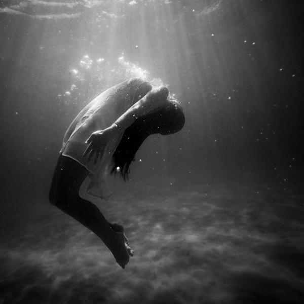 人死後身體會發生什麼變化？