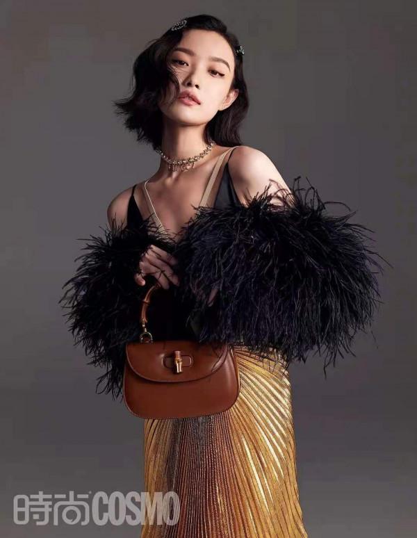 國貨真爭氣！劉詩詩穿國產時裝登大片，高階感不輸倪妮Gucci造型