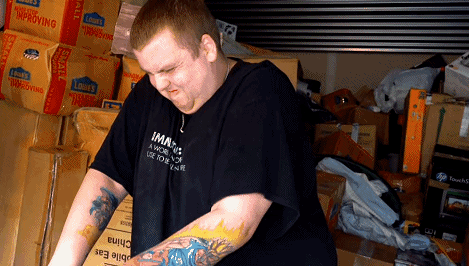 花3千塊買個倉庫，第二天咋就躺賺了4500萬？