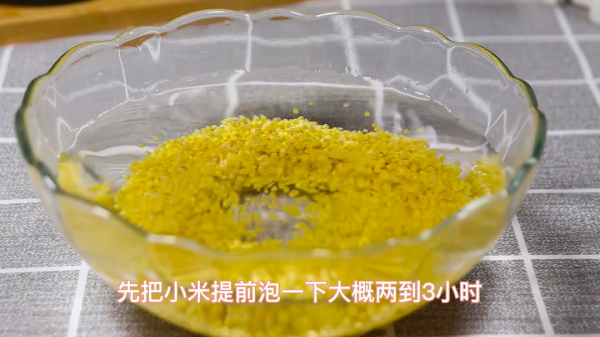 小米粥別隻放水，多加一樣食材，小米粥軟糯香甜，比買的好吃百倍