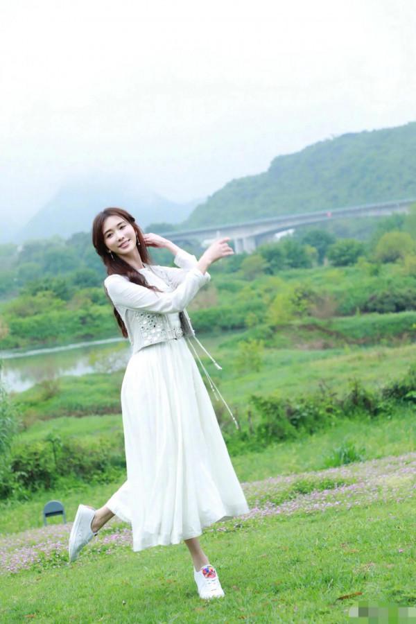 林志玲漂亮有魅力，美得優雅溫婉，盡顯高階貴氣