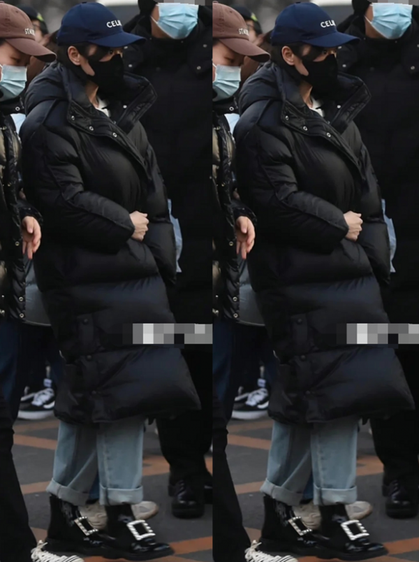 女星春晚彩排私服太奢侈：毛曉彤一雙皮鞋上萬，張小斐渾身是名牌