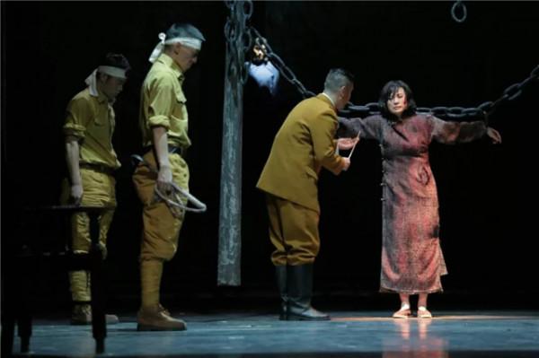 趙一曼孫女陳紅，不接受侵華老兵下跪道歉：我不能替先人做主