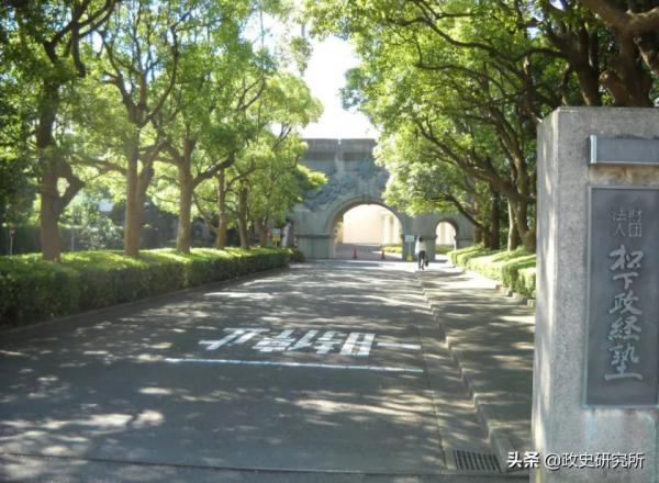 “新右翼”女性崛起，菅義偉下臺後，日本是否會迎來首任女首相？