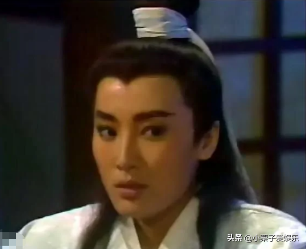 女扮男裝“以假亂真”！看這幾位女演員扮相，“假男人”臉疼不？