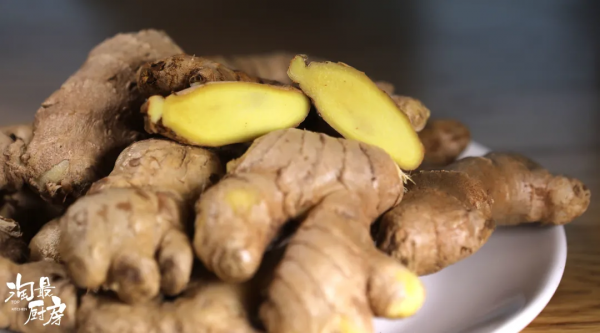 生薑大翻身,鮮香誘人好吃到爆 生薑大翻身,鮮香誘人好吃到爆