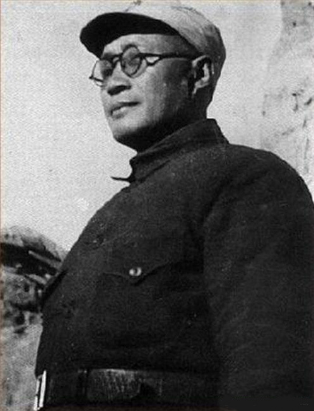 陳錫聯夜襲陽明堡，以傷亡30餘人的代價，炸燬日軍機場24架飛機