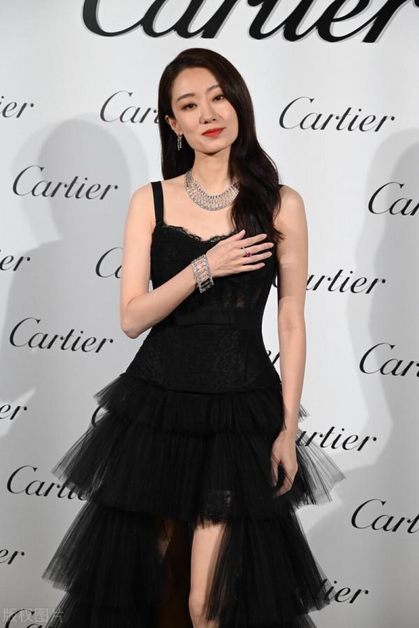 年終講：得道飛昇或萬劫不復？盤點2021年飛昇和下墜的男女明星