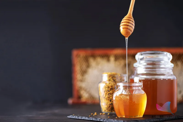 科普 | 長期吃蜂蜜會致癌、致畸？和蔥一起吃，會中毒？真相，拿來吧你…