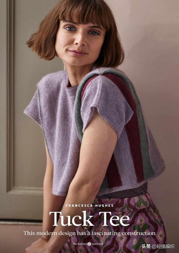 紫色短袖套衫，短款圓領，橫向編織，點綴紅綠兩條條紋，清新唯美