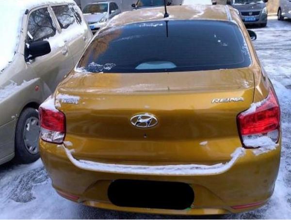 試駕現代瑞納，適合年輕人，動力不強油耗經濟！