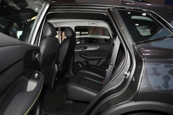 榮威eRX5這臺車到底值不值得購買？