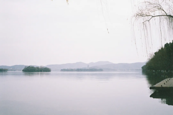 你以為是西湖,並不是真正的西湖 你以為是西湖,並不是真正的西湖