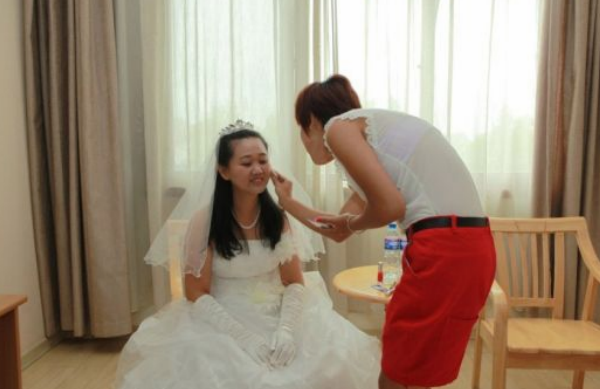 馬來西亞美女不顧父母勸阻,嫁給河北癱瘓小夥,8年過去怎麼樣了 馬來西亞美女不顧父母勸阻,嫁給河北癱瘓小夥,8年過去怎麼樣了