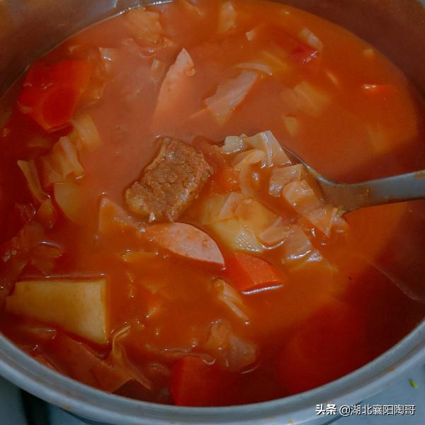 秋季多喝湯，6道養生湯，女人喝了更美，男人更強壯，孩子更健康