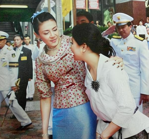 西拉米半生困苦浮出水面，鍛鍊提幫功獨立能力，繼位王儲接替王位