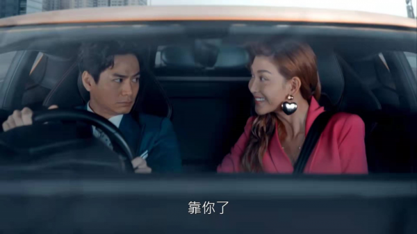 李彩華出動過百萬私服演豪門少奶奶，穿上萬睡衣出鏡被質疑是A貨