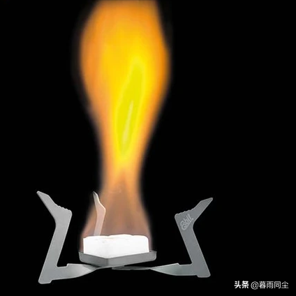 酒精爐、瓦斯爐、固體燃料爐、柴火爐，4種經典超輕揹包爐灶對比