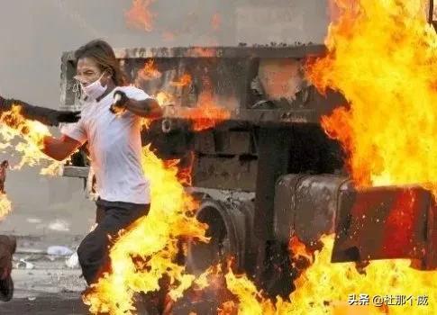 男孩玩乾燥劑被炸瞎雙眼，生活中還有哪些危險品值得我們銘記於心