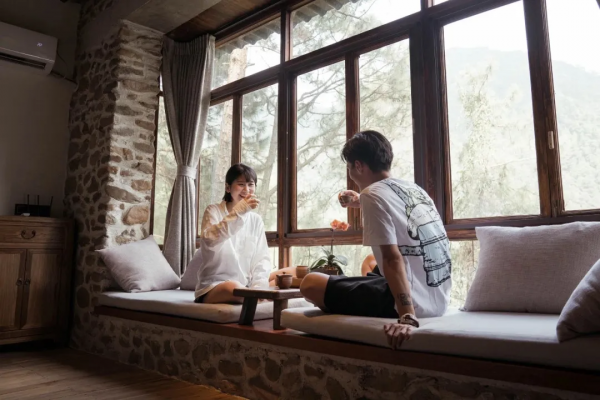 廣州自駕1h，清遠筆架山浪漫野奢民宿，無邊森林泳池丨外寓