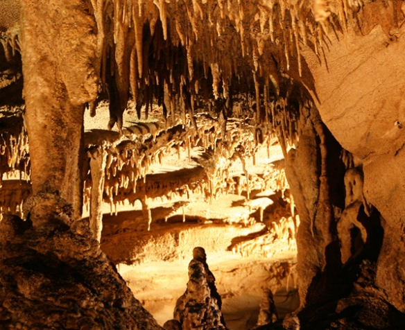 群山之下的超級洞穴 世界最長洞穴猛獁洞長度再更新 群山之下的超級洞穴 世界最長洞穴猛獁洞長度再更新
