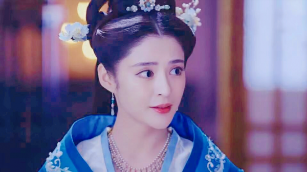 這7部劇裡,當網紅臉美人,遇到一群古典美人,差距就出來了 這7部劇裡,當網紅臉美人,遇到一群古典美人,差距就出來了