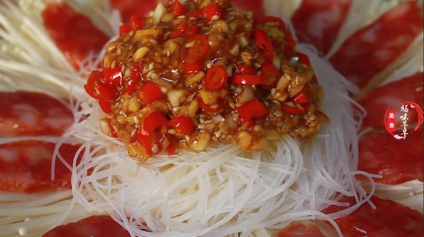 正月十五元宵節，不管有錢沒錢，6道吉祥菜端上桌，寓意招財紅火