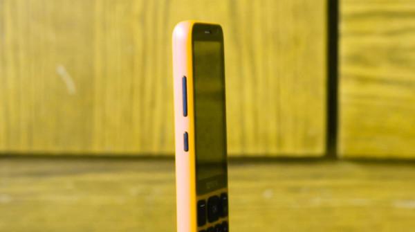 老人機玩出新功能，體驗國產樂豐V8，這兩個設計既貼心又好用