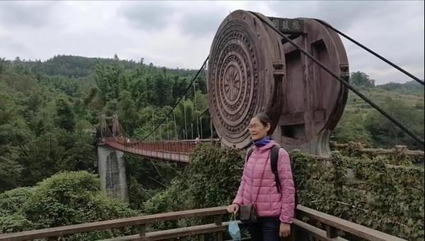 神奇大小七孔景區,美如仙境,疑是人間,讓人流連忘返,太美了 神奇大小七孔景區,美如仙境,疑是人間,讓人流連忘返,太美了