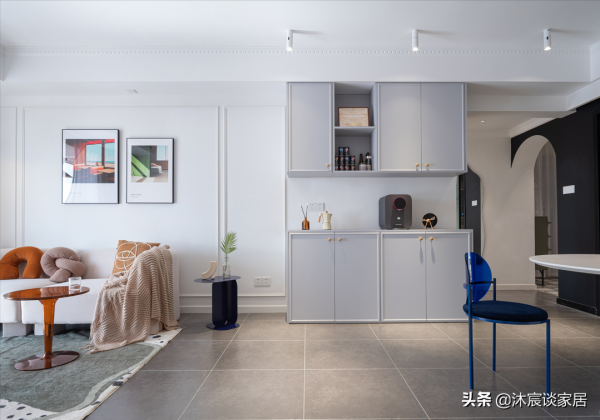 他們的婚房佈置得好甜蜜，處處瀰漫著浪漫的氣息，看完真的好舒服