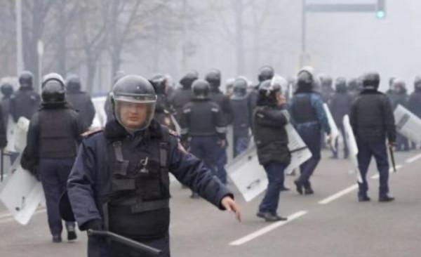 局勢驟變！哈薩克總統稱境外勢力挑撥，美國否認，中方發聲