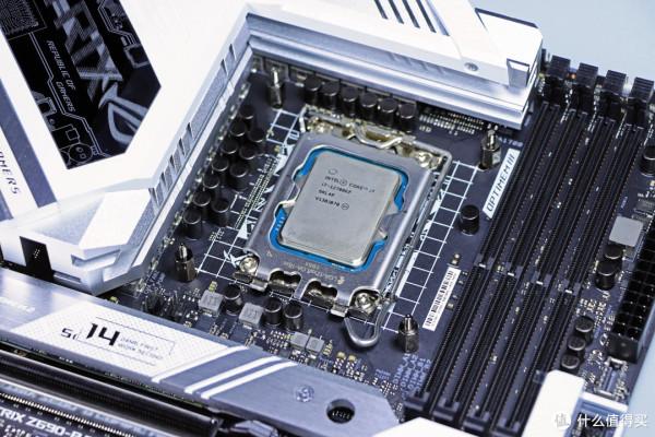 天青色等煙雨，而我在等你，親，吹雪不？