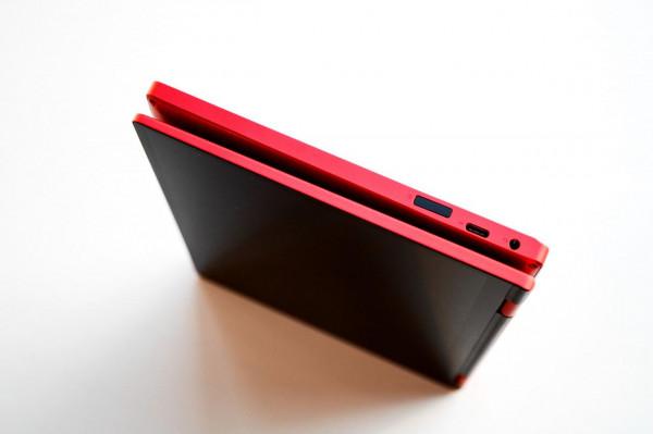 傳統膝上型電腦的剋星來了，10.1寸的大小，不一樣的商務辦公體驗