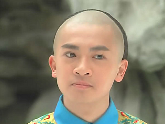 8大瓊瑤美男今昔對比，有人身家超330億，有人淪為路人，差距大