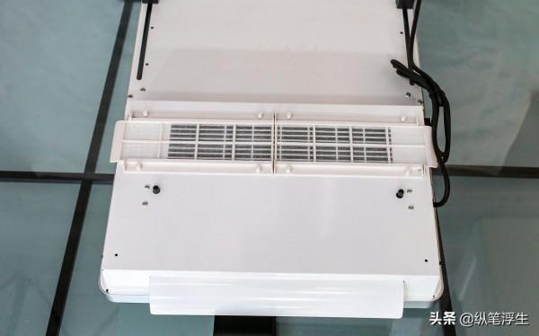 全浴對流風暖、大屏烘乾：義大利 Radialight壁掛智慧暖風機評測