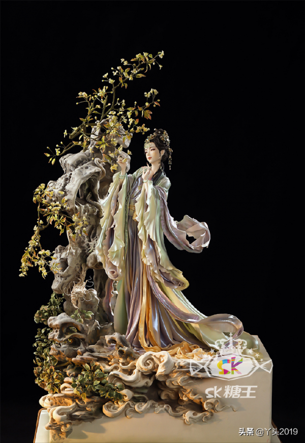 他的翻糖蛋糕驚豔了全世界—“糖王”周毅：翻糖有生命 手藝築匠心