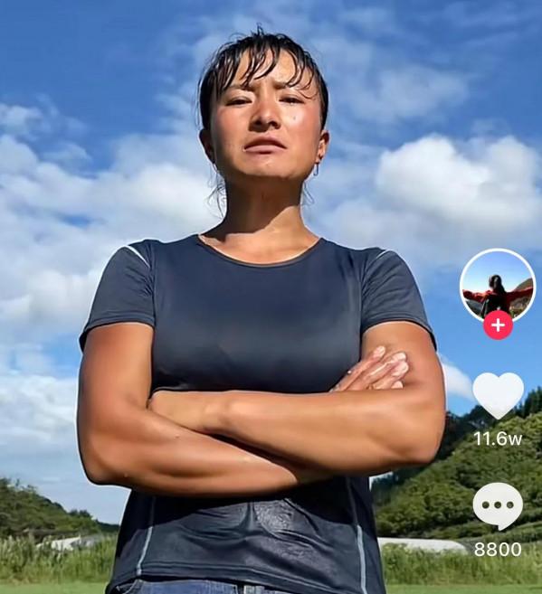 115萬粉絲的冰美人楊慧，自小練武練一身本領，被稱為女版李小龍