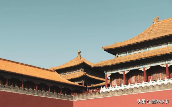 那些在路上的老年人:在景區找不到廁所、不會手機買票 那些在路上的老年人:在景區找不到廁所、不會手機買票