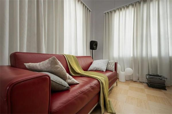 這間擁有真力TheOnes 5.1 環繞聲系統的大客廳，你慕了嗎？