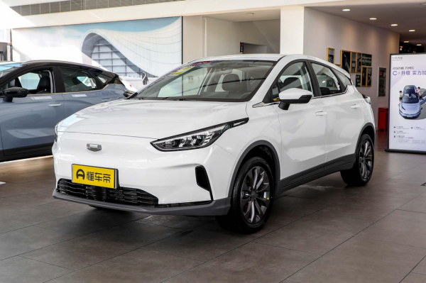 試駕幾何C，400km續航，空間足夠