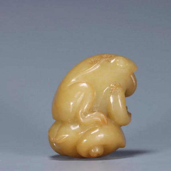 舊藏：和田白玉劉海戲金蟾把玩件