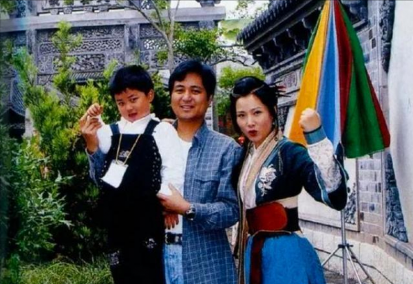 12位媽媽專業戶，每一位都值得尊敬，有人67歲沒孩子，有人已去世