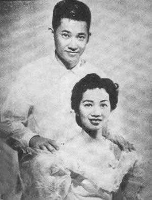 菲律賓女總統阿基諾夫人:自稱中國人,多次回國尋根,並以此為豪 菲律賓女總統阿基諾夫人:自稱中國人,多次回國尋根,並以此為豪