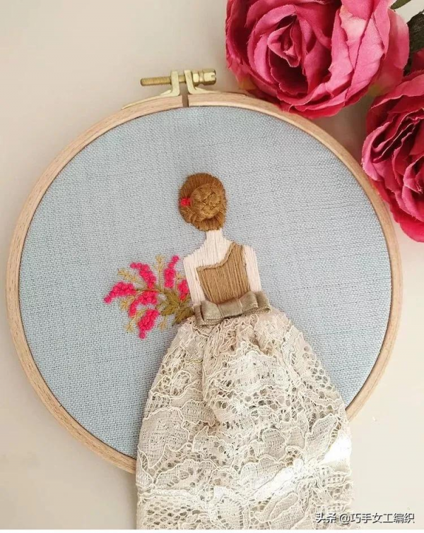 像真發一樣可以編的髮型都能繡出來，如此立體的繡法怎麼能錯過