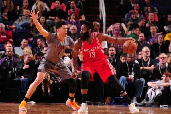 詹姆斯還是杜蘭特,相同身高的NBA球員組一隊,哪個身高最強? 詹姆斯還是杜蘭特,相同身高的NBA球員組一隊,哪個身高最強?