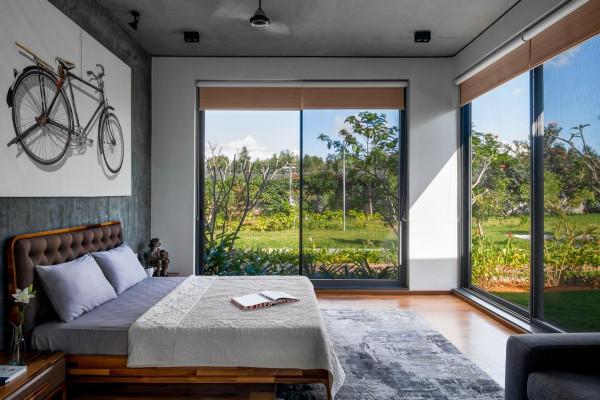 當結構變得“隱形”，藝術收藏和戶外景觀將成為焦點