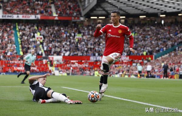 10個動態控球訓練提高你在緊張區域的控球能力 10個動態控球訓練提高你在緊張區域的控球能力